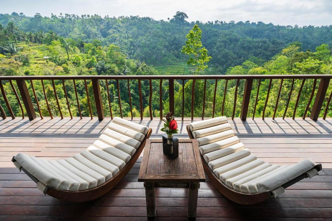 Awan Putih Resort 파양간 외부 사진