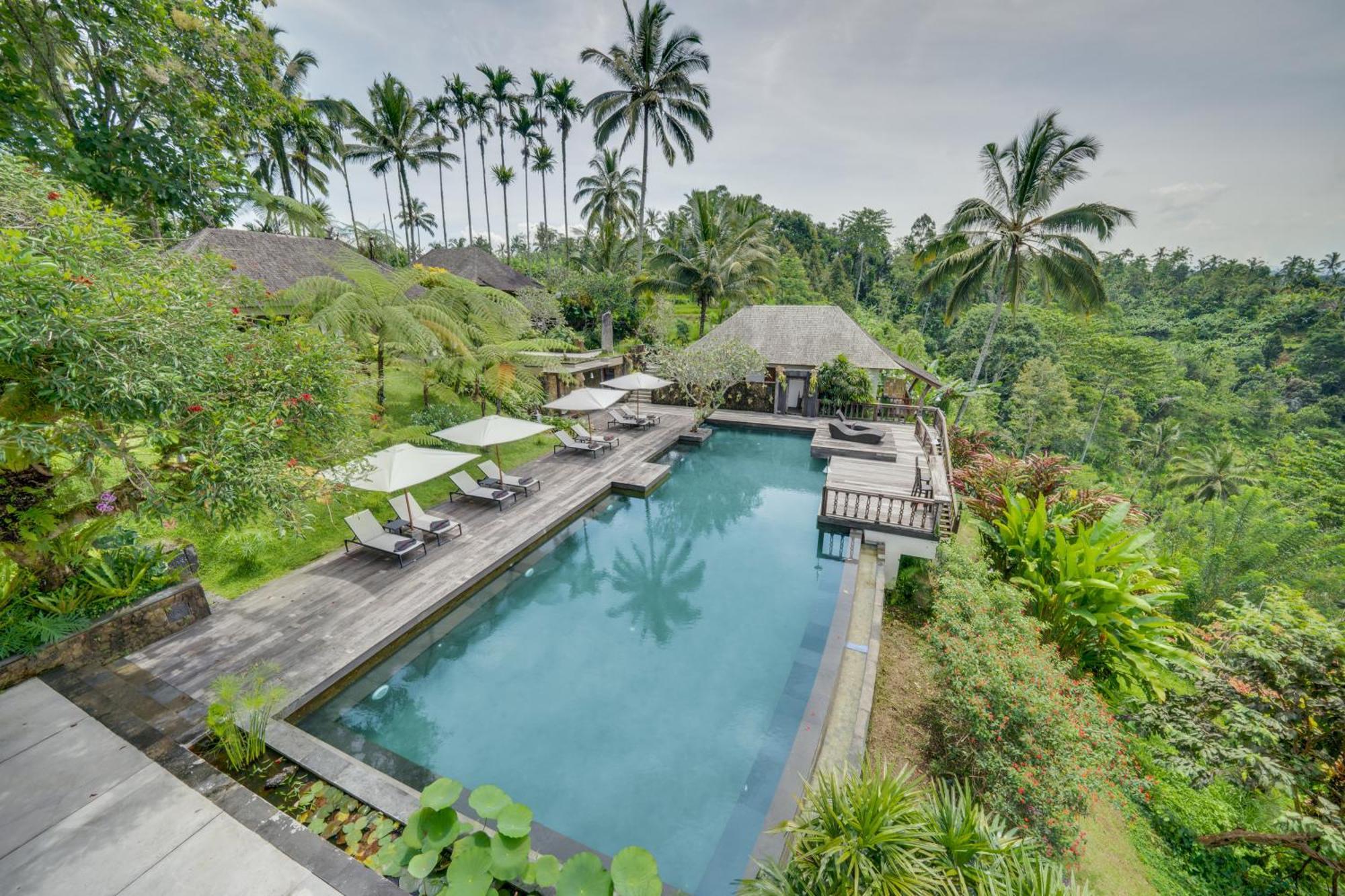 Awan Putih Resort 파양간 외부 사진