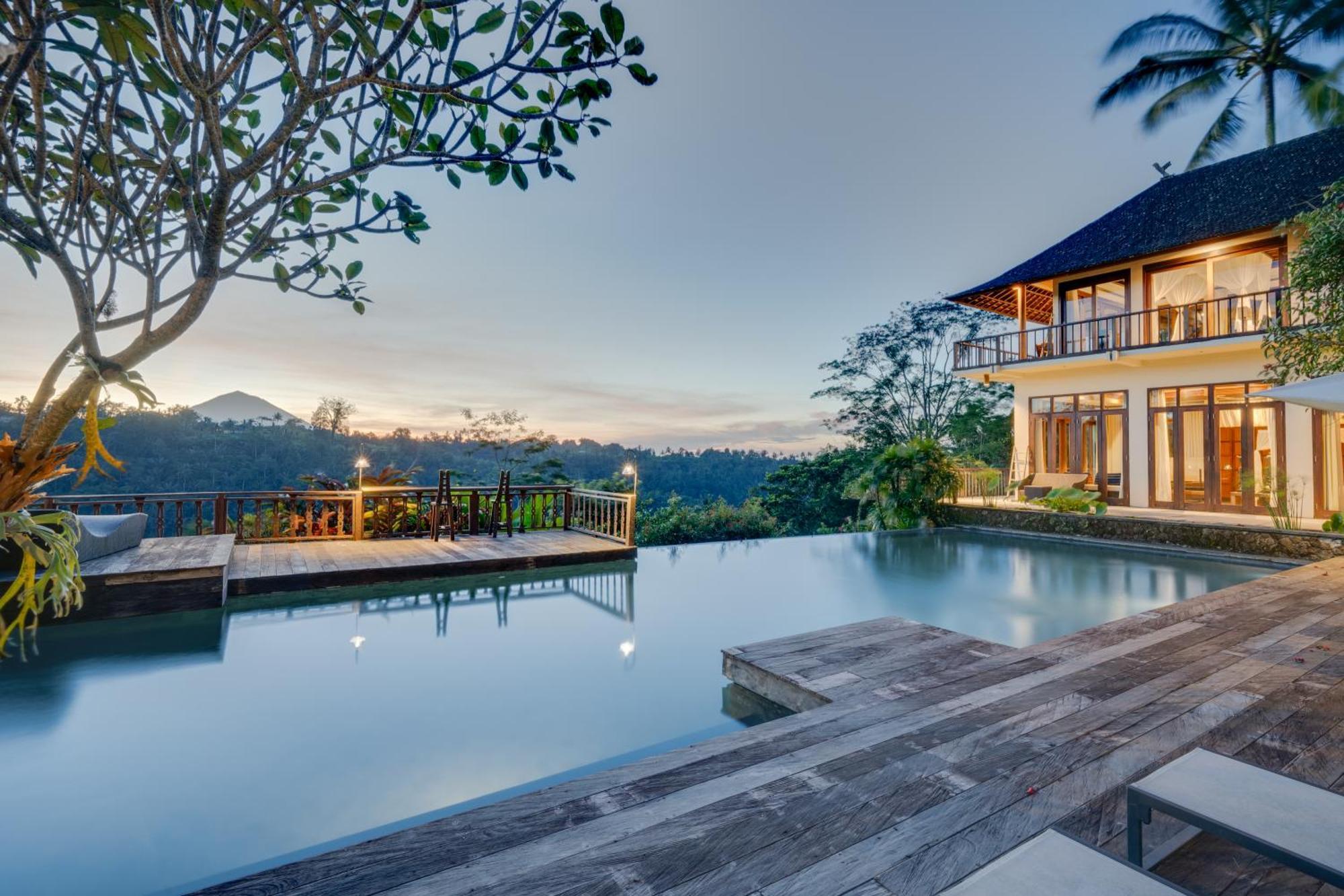 Awan Putih Resort 파양간 외부 사진