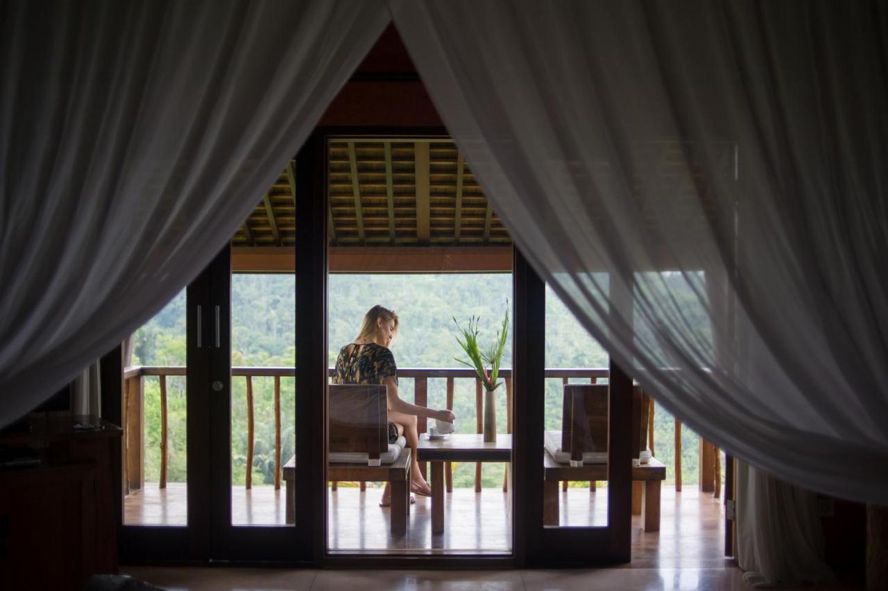 Awan Putih Resort 파양간 외부 사진